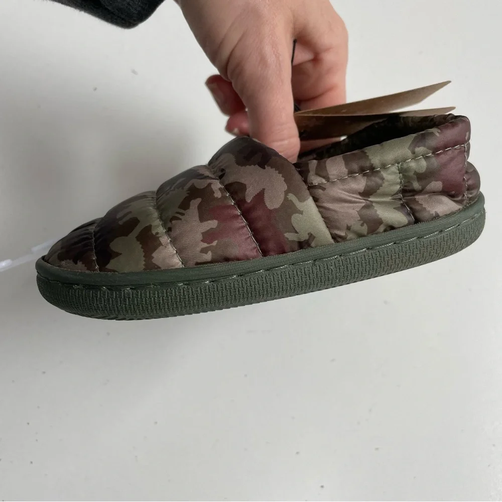 Capelli New York Slippers Dinosaur Camo Lined Traction Soles Olive Army Green